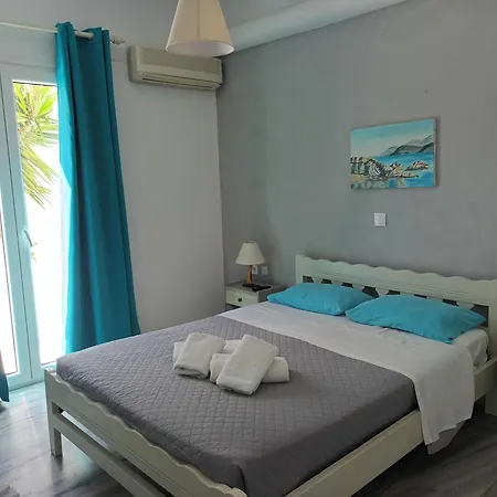 Athina's Blue * Nausa