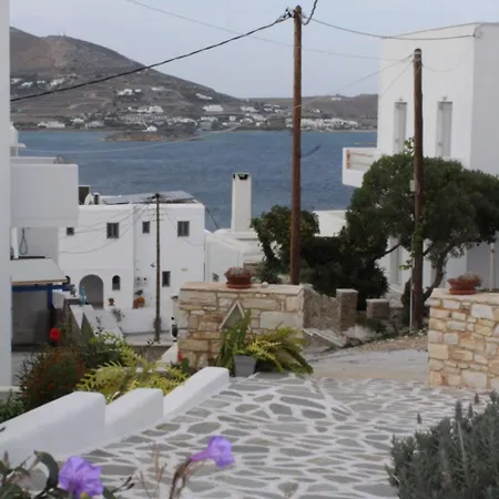 Athina's Blue 纳乌萨