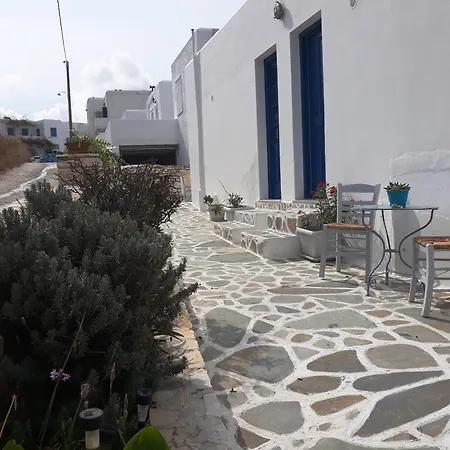Athina's Blue Nausa
