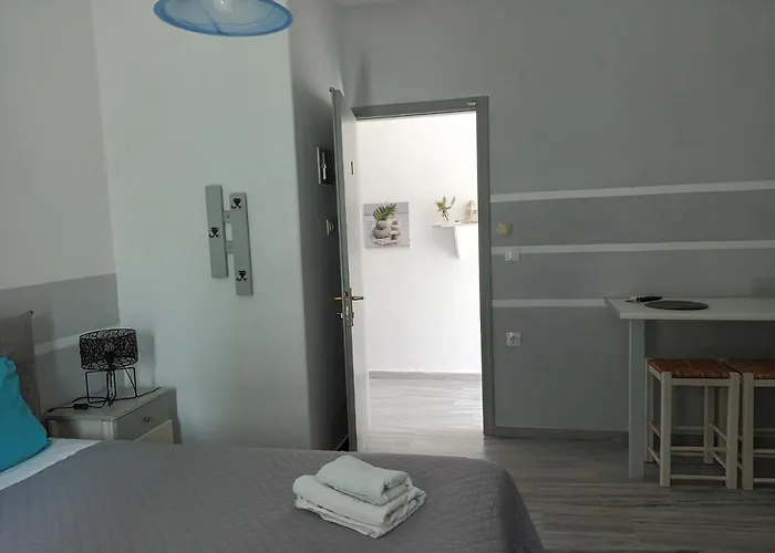 Athina's Blue Appartement *